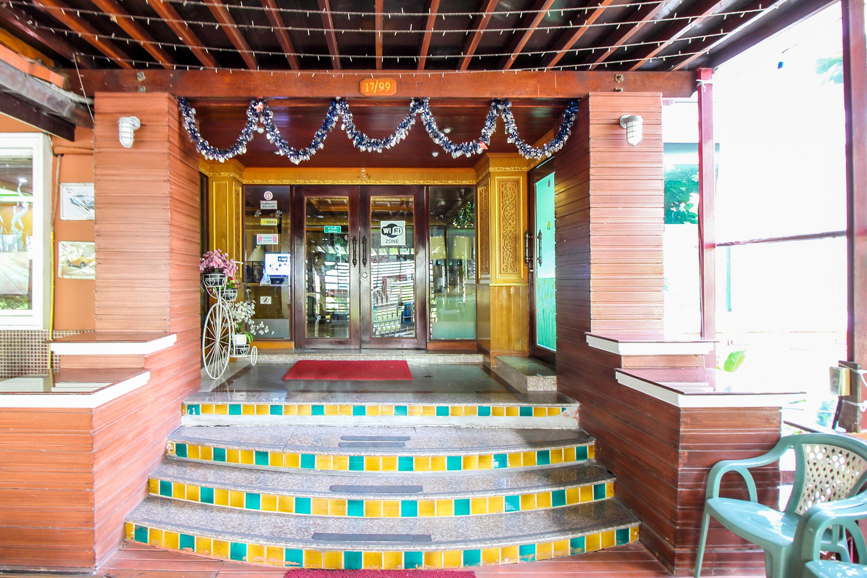Oyo 280 Thai Garden Resort Bangkok Luaran gambar